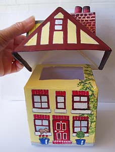 House made from juice cartons House